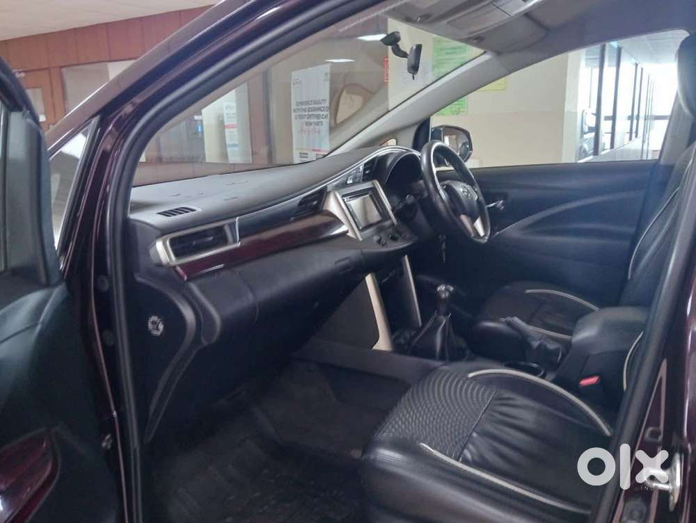 Toyota Innova Crysta 2.4 Gx Mt 8s, 2017, Diesel