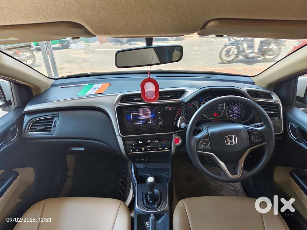 Honda City 1.5 Vx I-dtec Mt, 2018, Petrol