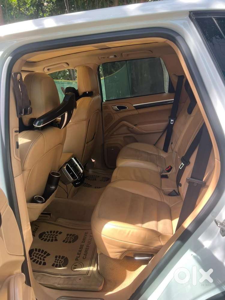 Porsche Cayenne Base, 2018, Petrol