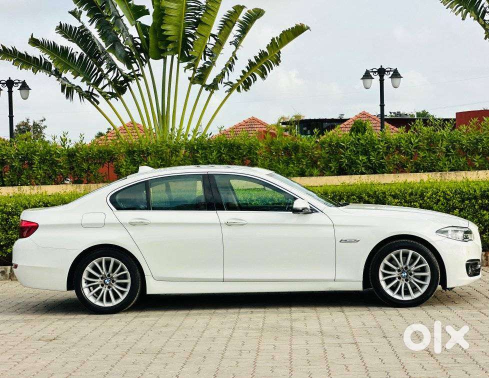Bmw 5 Series 2.0 520d Luxury Line, 2015, Diesel
