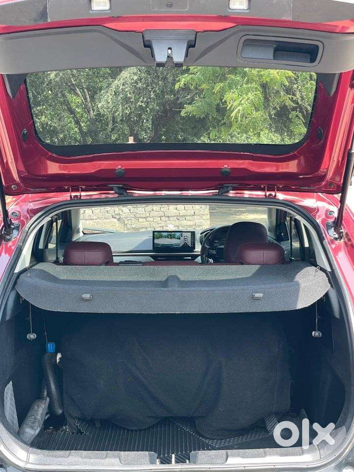 Tata Curvv Accomplished S 1.2 Revotron Petrol 7dca, 2025, Petrol