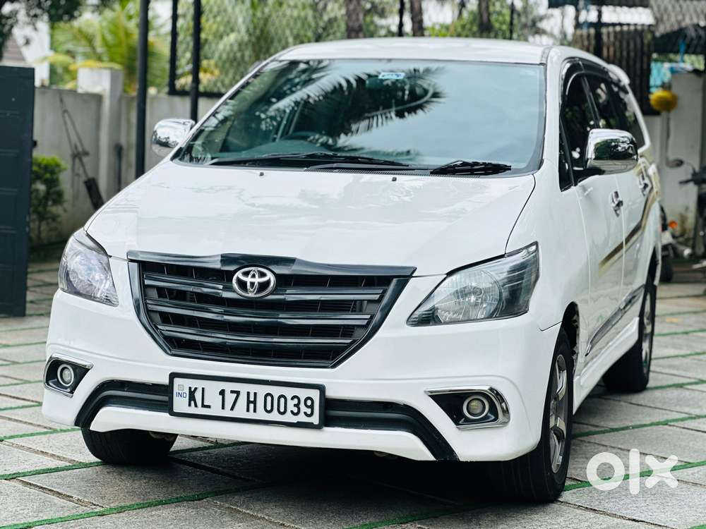 Toyota Innova 2.5 G (diesel) 7 Seater, 2011, Diesel