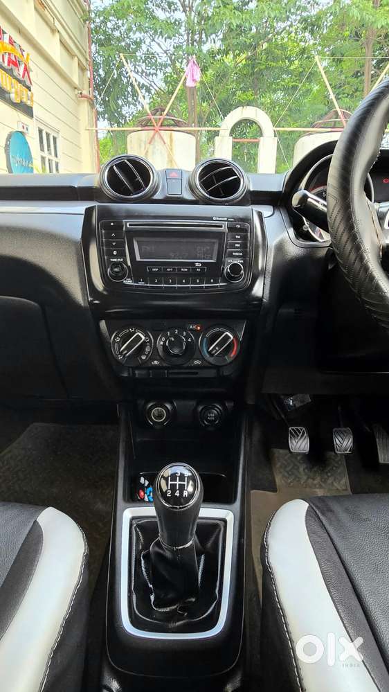 Maruti Suzuki Swift, 2018, Petrol