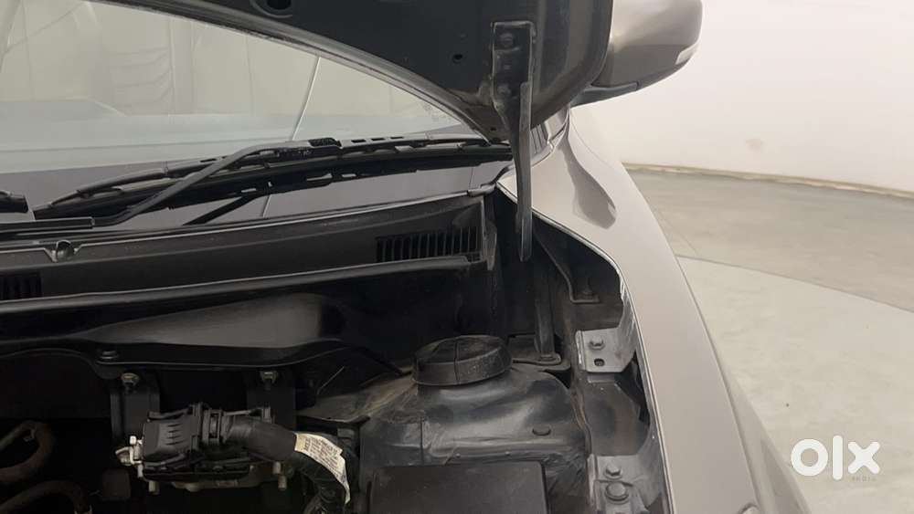 Maruti Suzuki Dzire 1.2 Vxi, 2019, Petrol