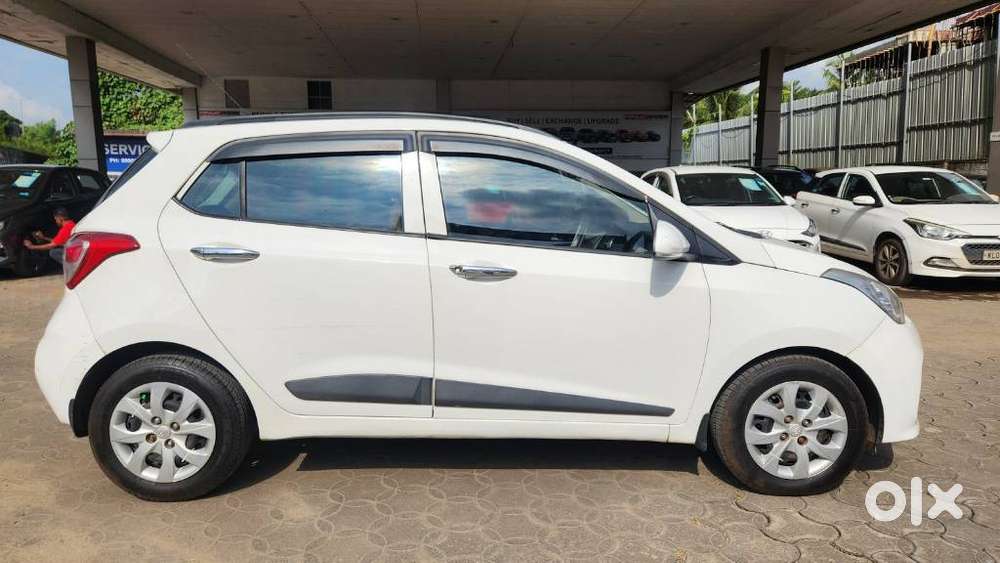 Hyundai Grand I10 Crdi Sportz, 2017, Diesel