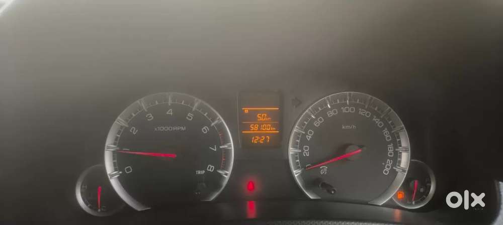 Maruti Suzuki Swift Vxi 1.2 Abs Bs-iv, 2017, Petrol