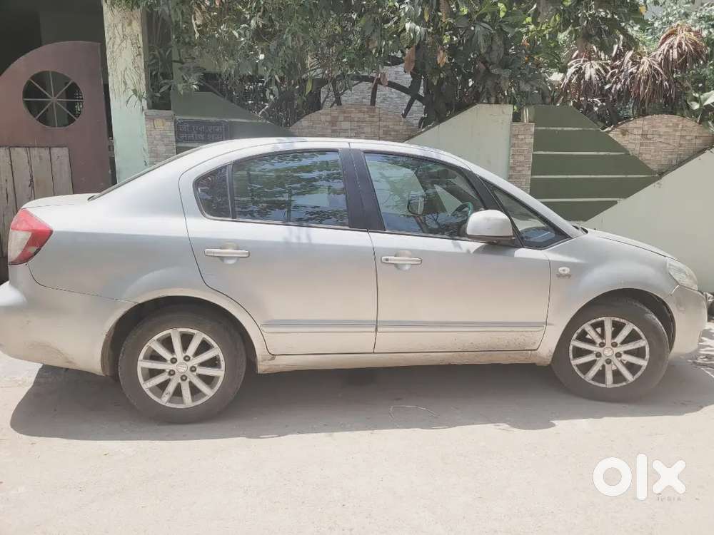Maruti Suzuki Sx4 Petrol 2011