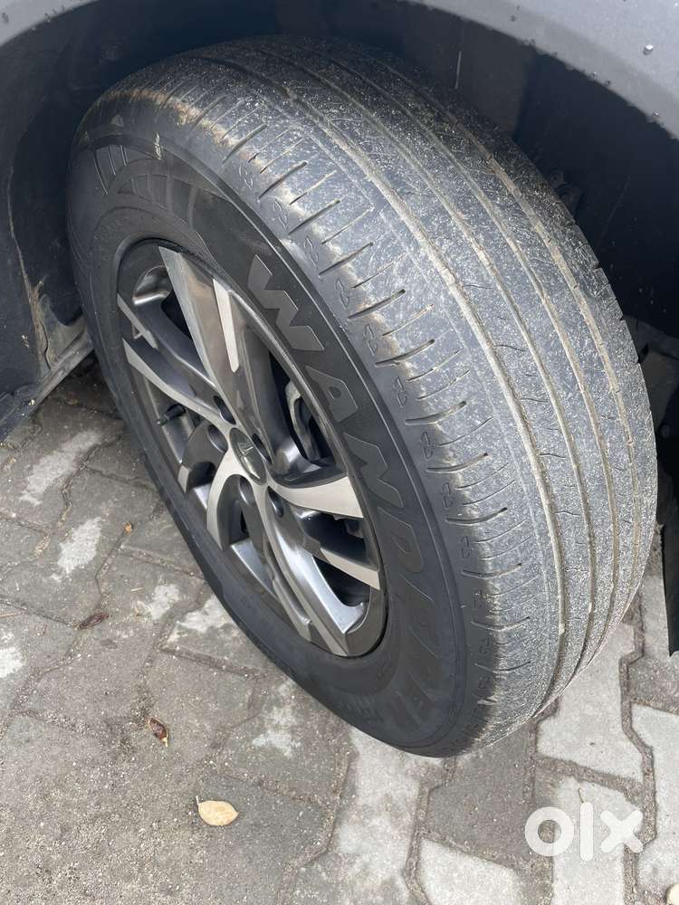 Mahindra Xuv700 2.2 Ax 5 Diesel Mt 7 Str, 2023, Diesel