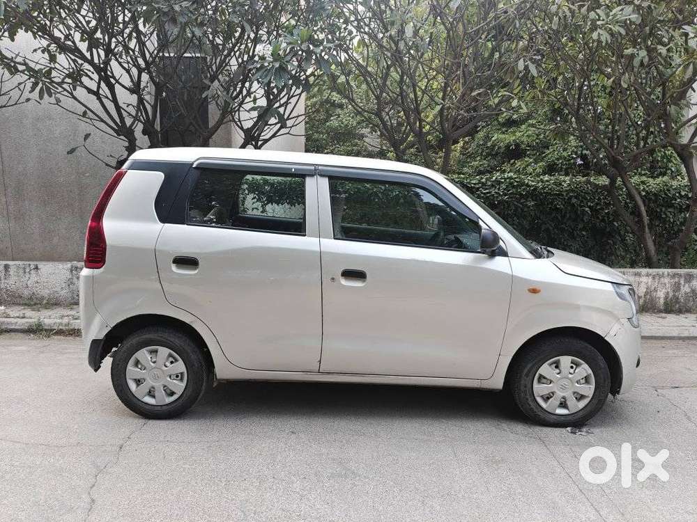 Maruti Suzuki Wagon R Zxi Amt 1.2, 2020, Cng & Hybrids