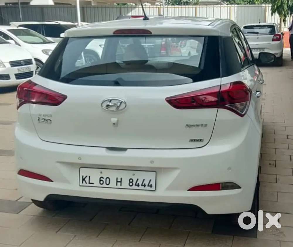 Hyundai I20 2015 Petrol 106000 Km Driven
