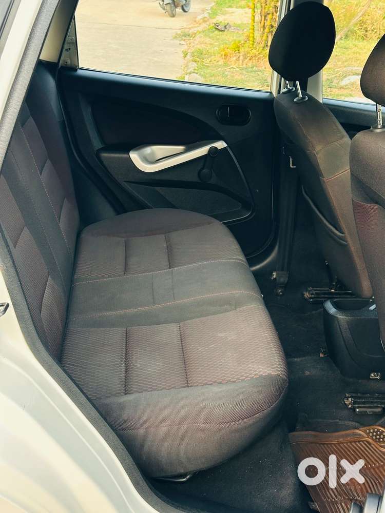 Ford Figo Diesel Titanium, 2011, Diesel