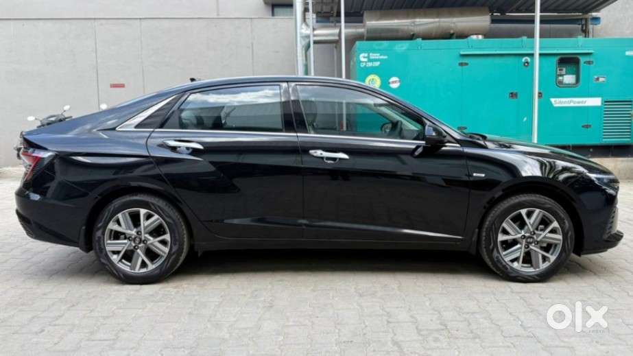 Hyundai Verna Sx 1.5 Petrol Ivt, 2023, Petrol