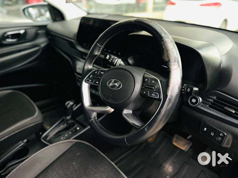 Hyundai I20 Asta (o) 1.2 Ivt, 2023, Petrol