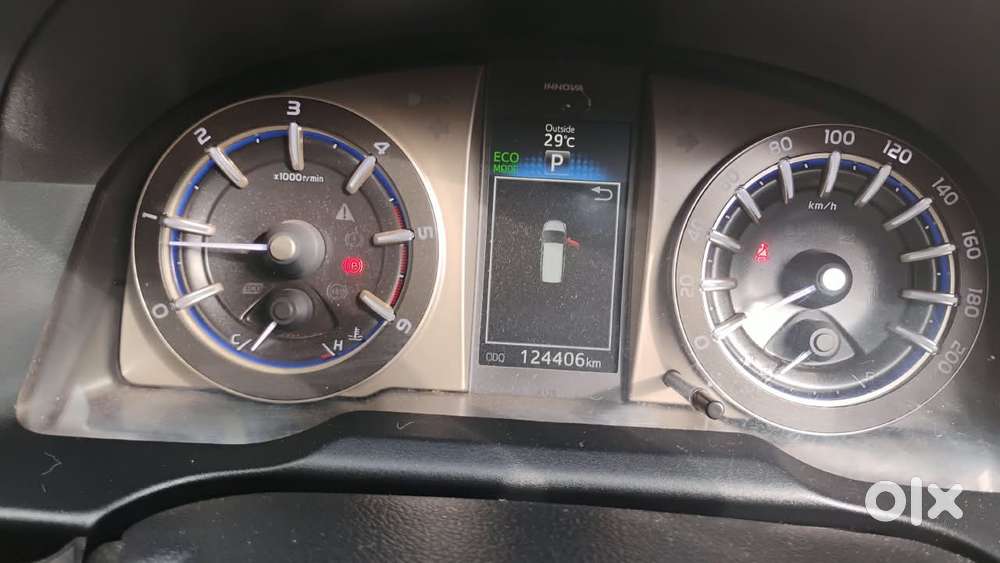 Toyota Innova Crysta [2020-ongoing] 2.4 Zx 7 Str, 2021, Diesel
