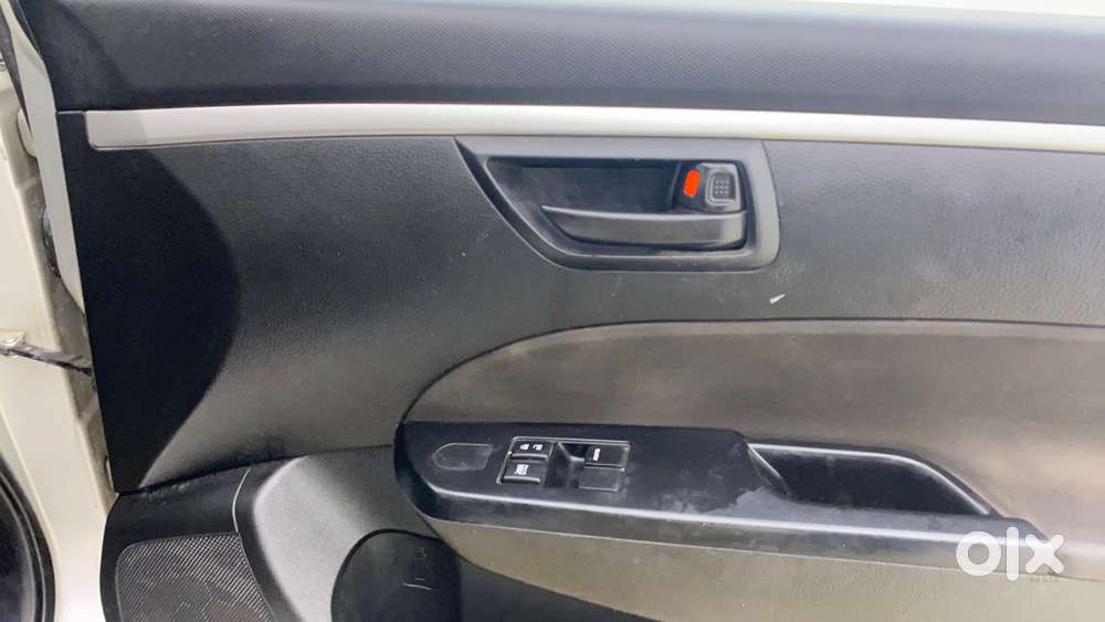 Maruti Suzuki Swift Lxi, 2016, Petrol