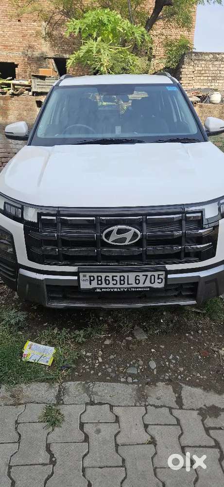 Hyundai Creta 2025 Petrol Well Maintained