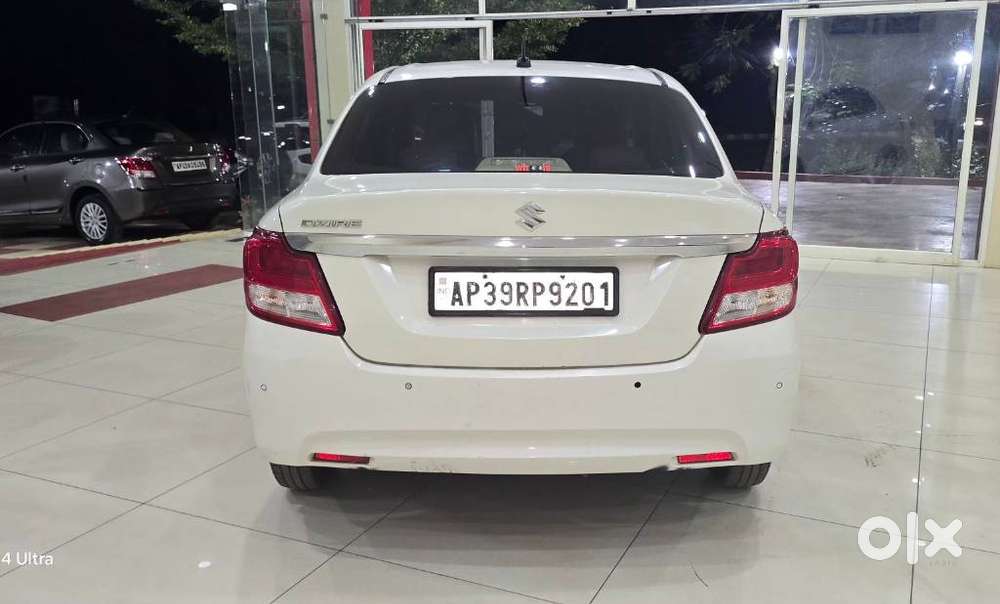 Maruti Suzuki Swift Dzire Vxi Optional, 2022, Petrol