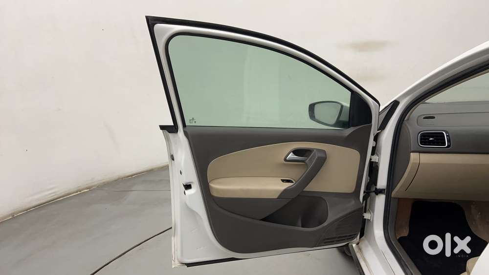 Volkswagen Vento 2010-2013 Petrol Highline At, 2020, Petrol