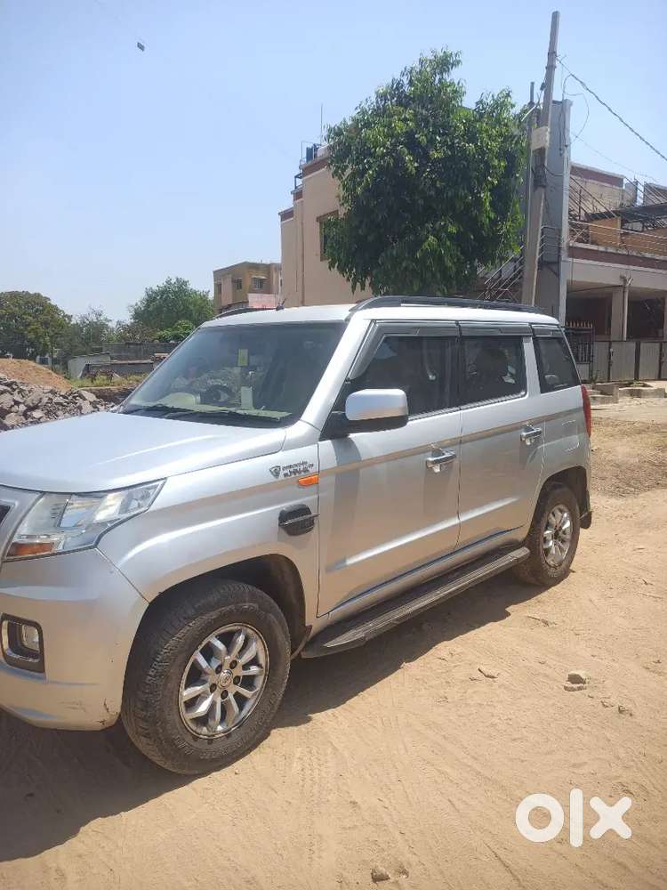 Mahindra Tuv 300 2015 Diesel Good Condition