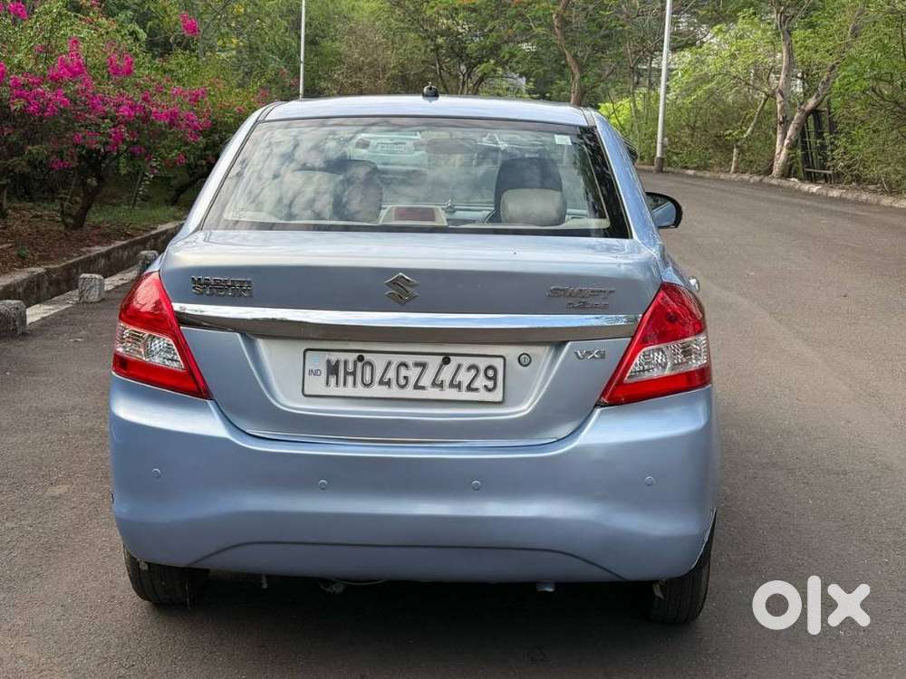 Maruti Suzuki Swift Dzire 1.2 Vxi Bsiv, 2015, Petrol