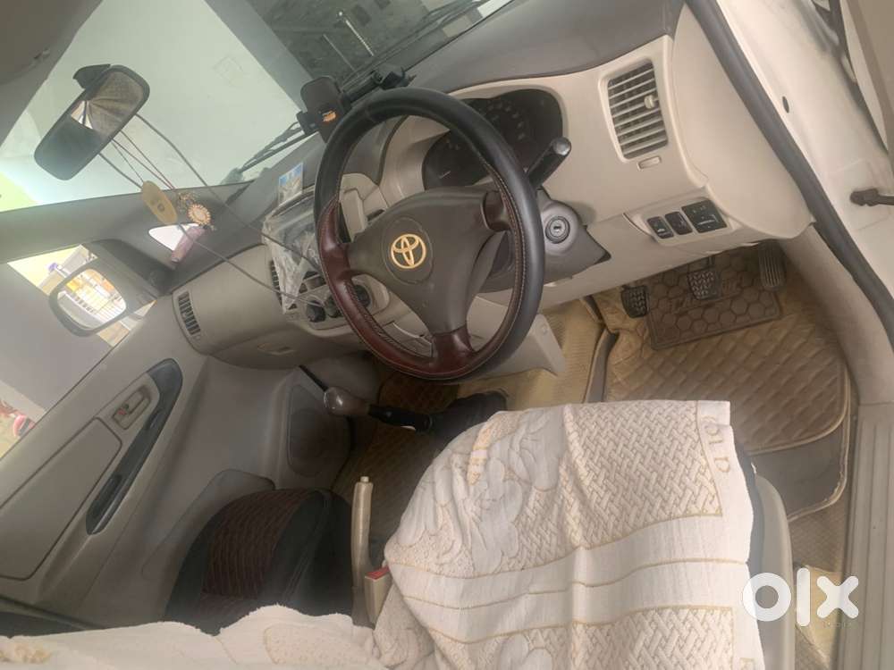 Toyota Innova Diesel 2014