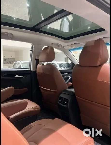Mg Hector Plus 1.5 Sharp Turbo Cvt 6 Str, 2021, Petrol
