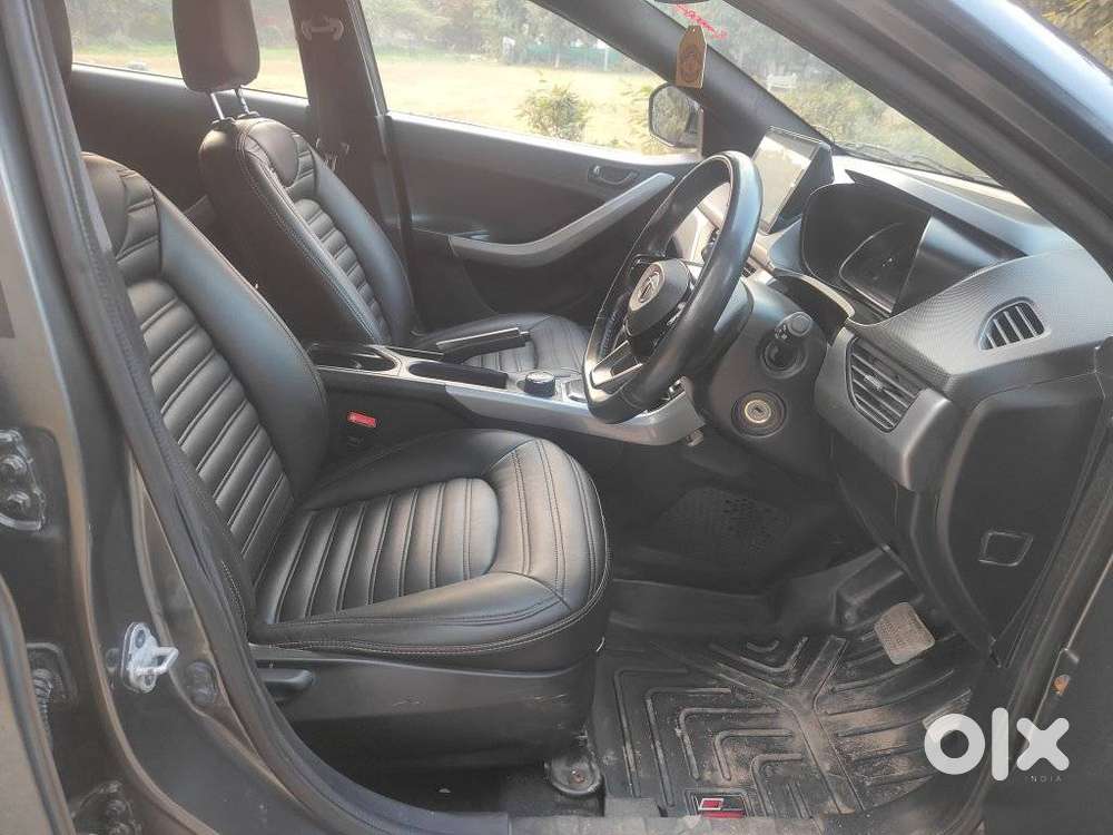 Tata Nexon 1.2 Revotron Xma Amt (s), 2020, Petrol