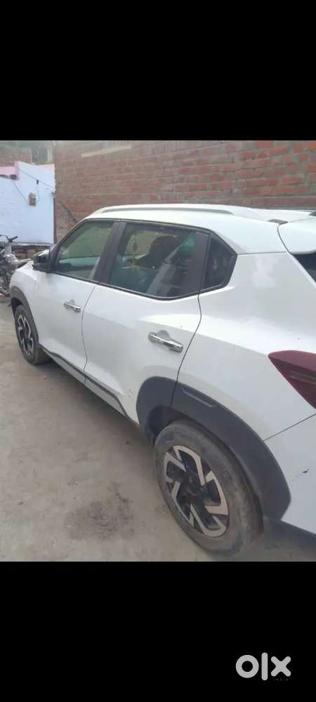Nissan Magnite 2021 Petrol 34300 Km Driven
