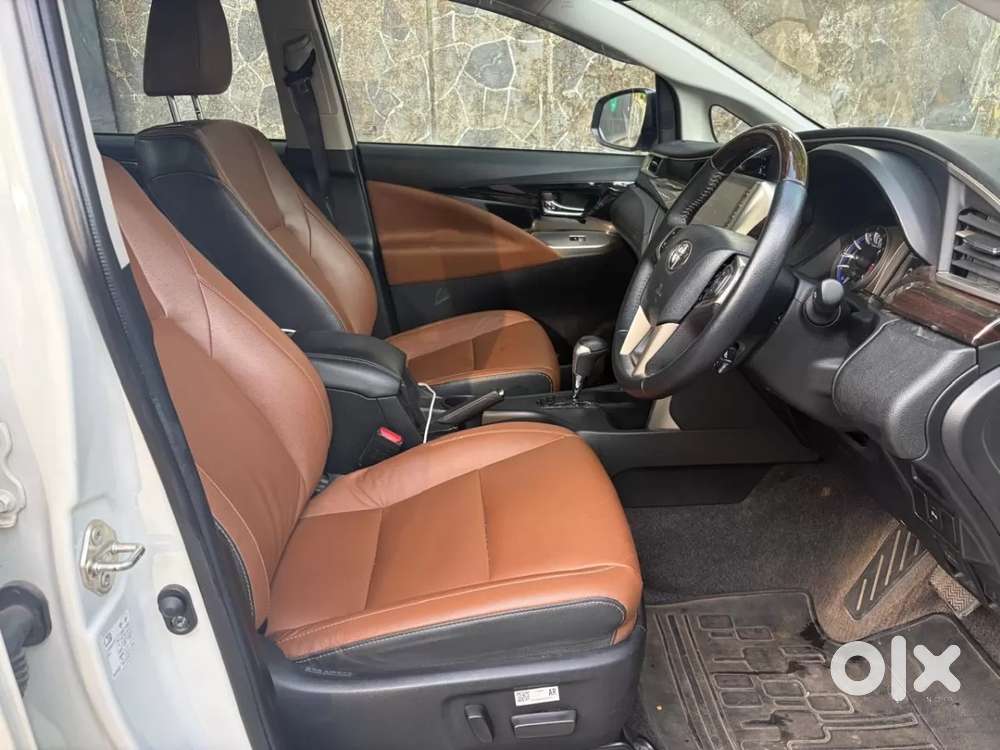 Toyota Innova Crysta [2020-ongoing] 2.7 Zx At 7 Str, 2022, Petrol