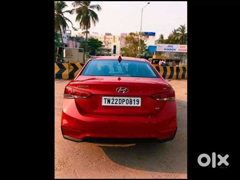Hyundai Verna Fluidic 1.6 Vtvt Sx, 2019, Petrol