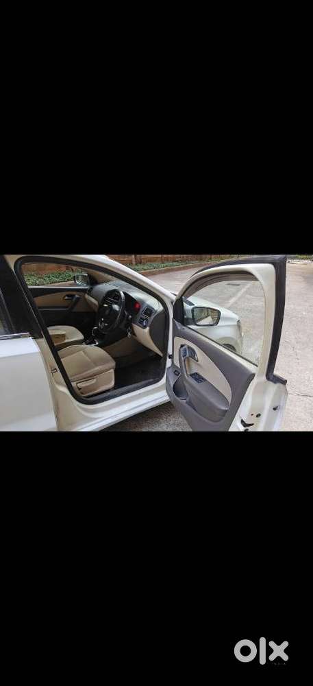 Volkswagen Vento 2010-2013 Petrol Highline At, 2013, Petrol