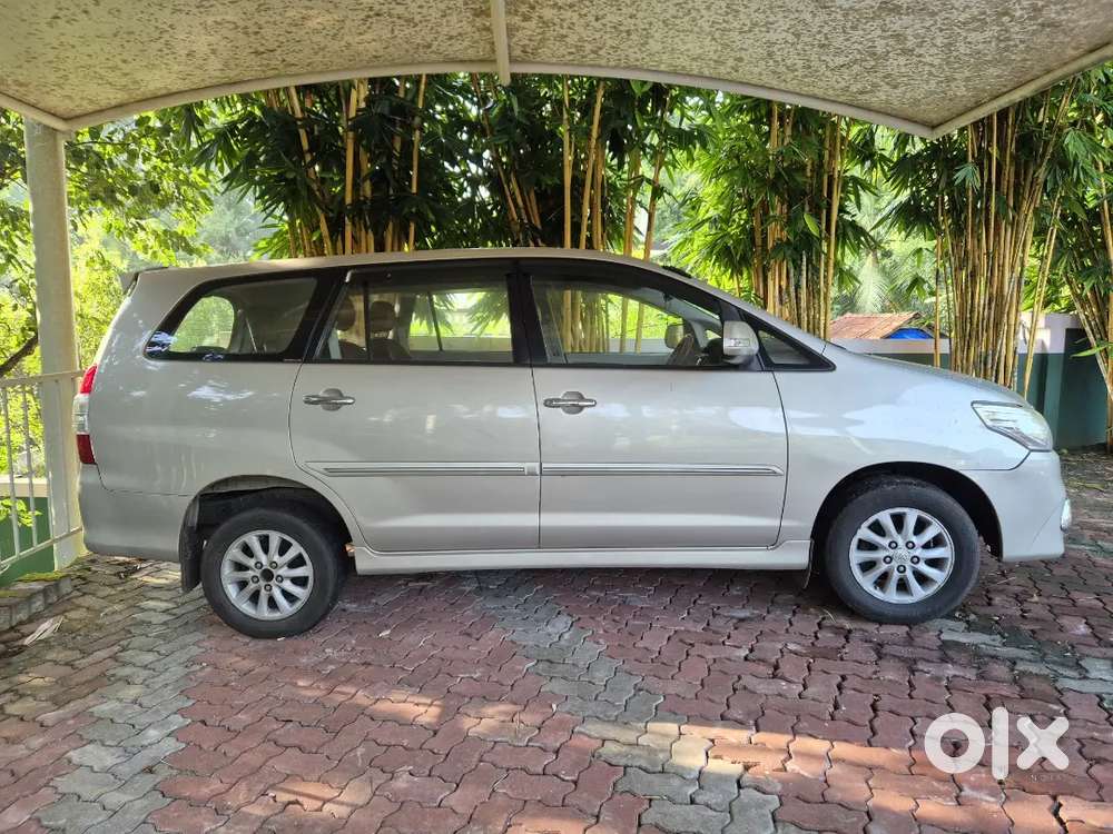 2012 Innova Vx 7 Seater (single Owner)