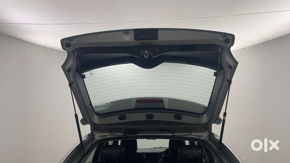Maruti Suzuki Baleno 1.2 Alpha At, 2020, Petrol
