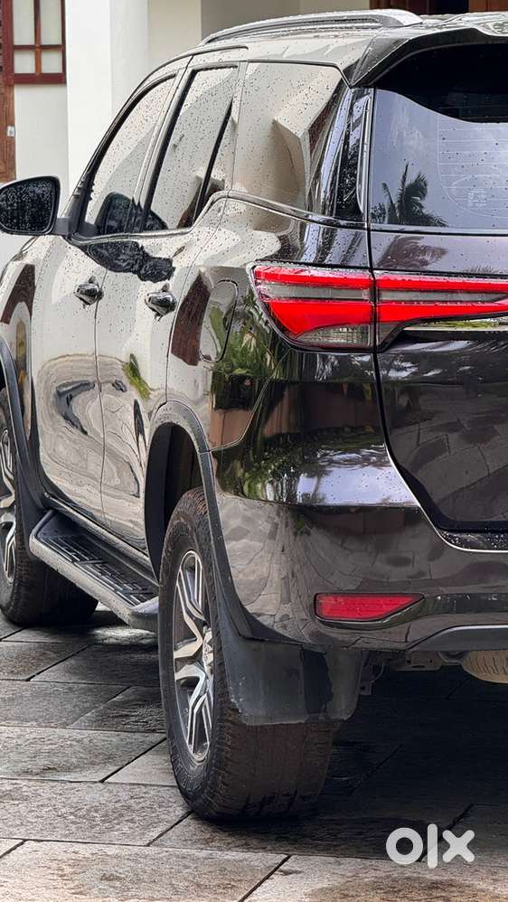 Toyota Fortuner Sigma- Showroom Condition