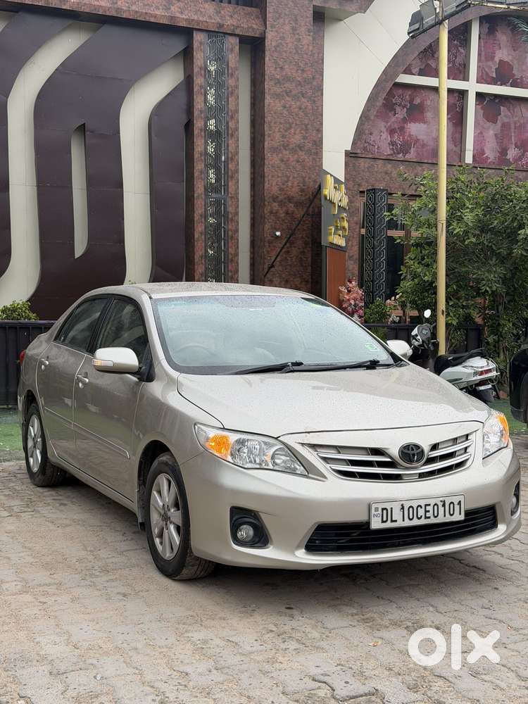 Toyota Corolla Altis, 2011, Petrol