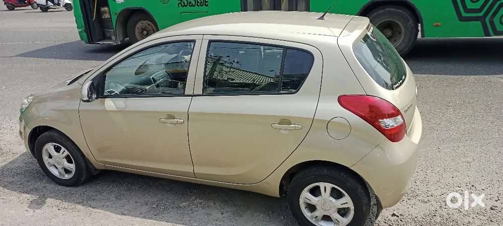 Hyundai New I20 2010 Petrol 72000 Km Driven
