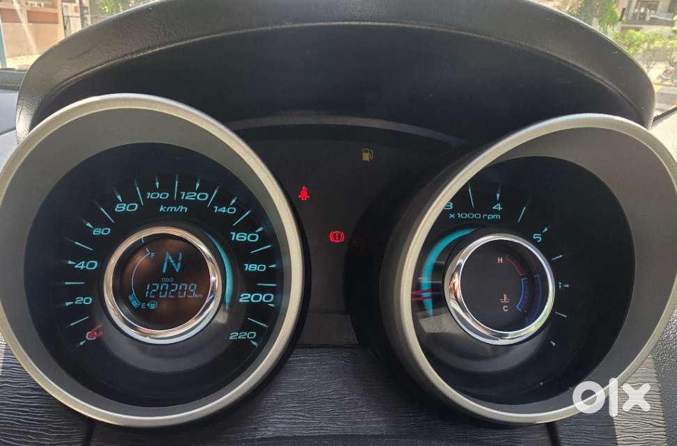 Mahindra Xuv500 W10 Awd, 2016, Diesel