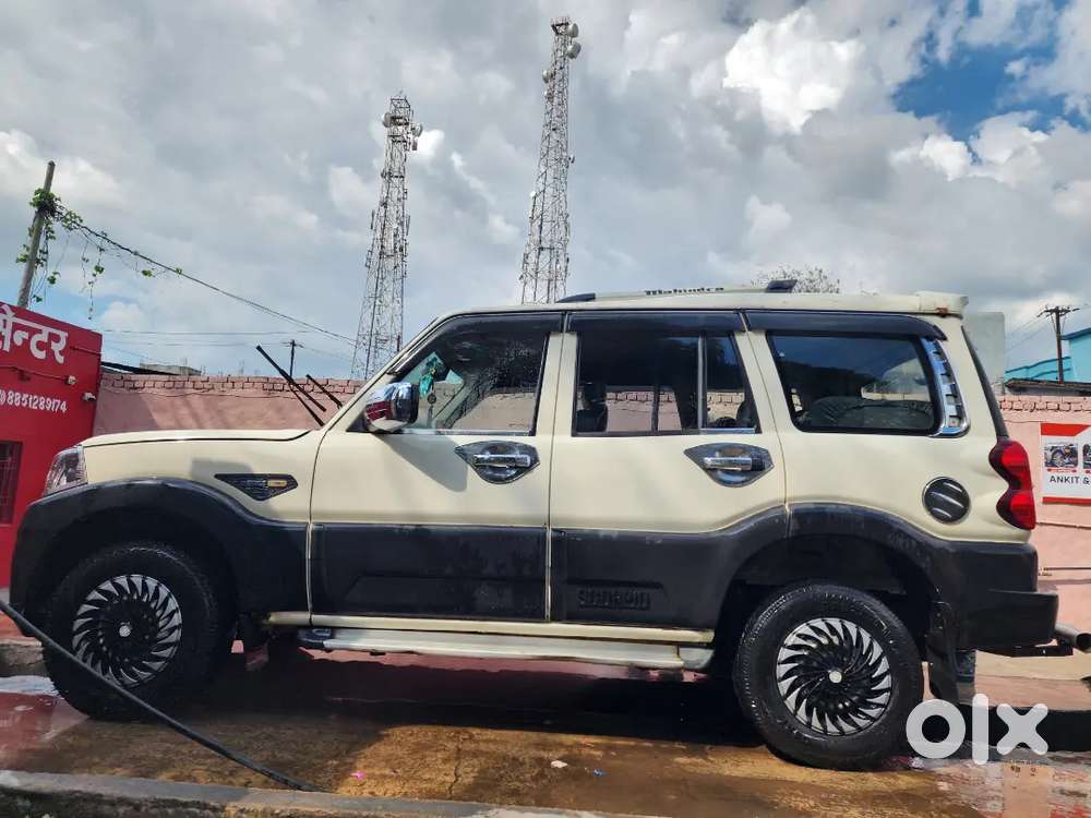 Mahindra Scorpio 2.2 S3 2018