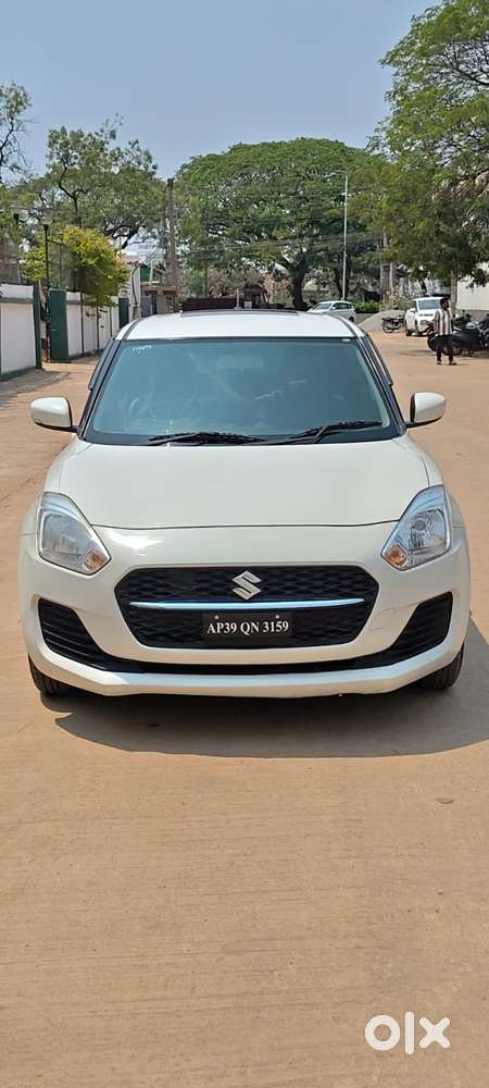 Maruti Suzuki Swift 1.2 Vxi (o), 2022, Petrol