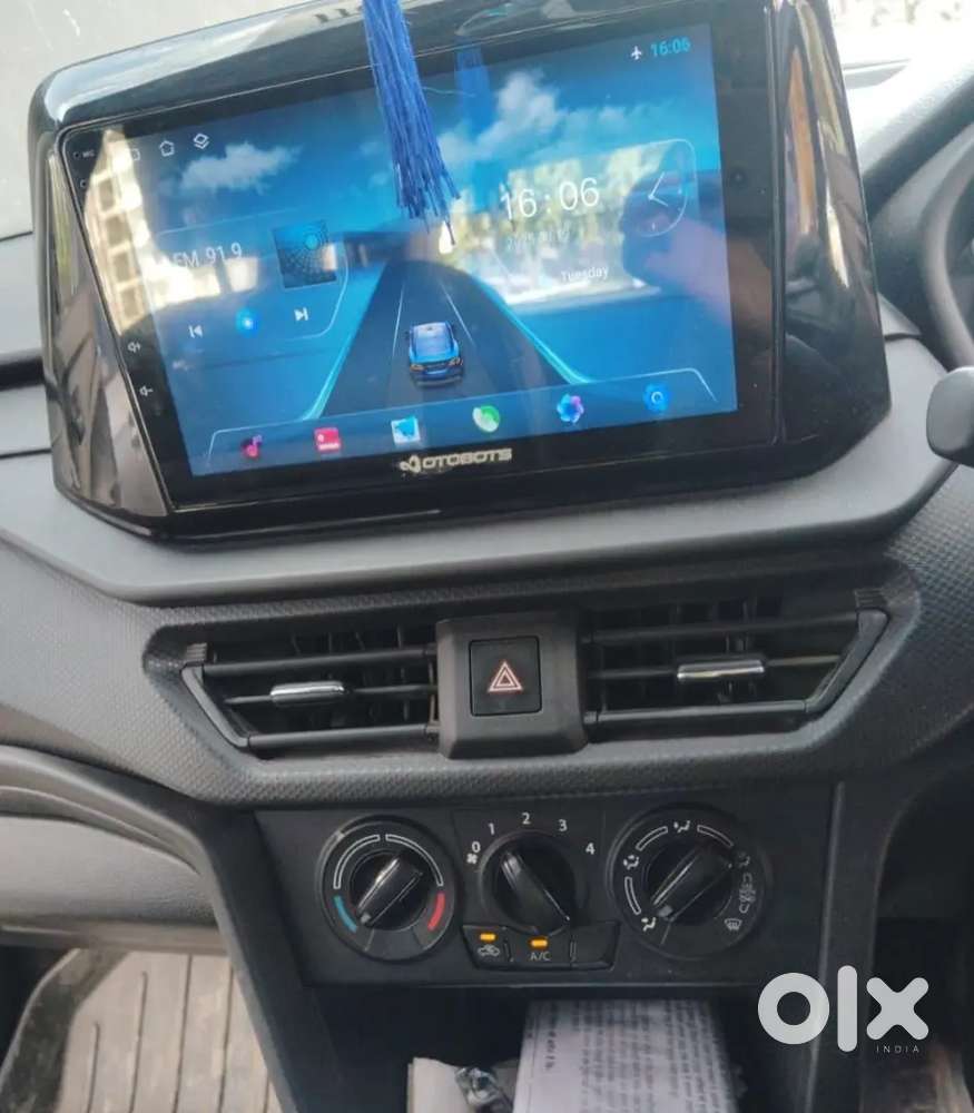 Maruti Brezza Lxi 2024 Brand New Condition Less Drive