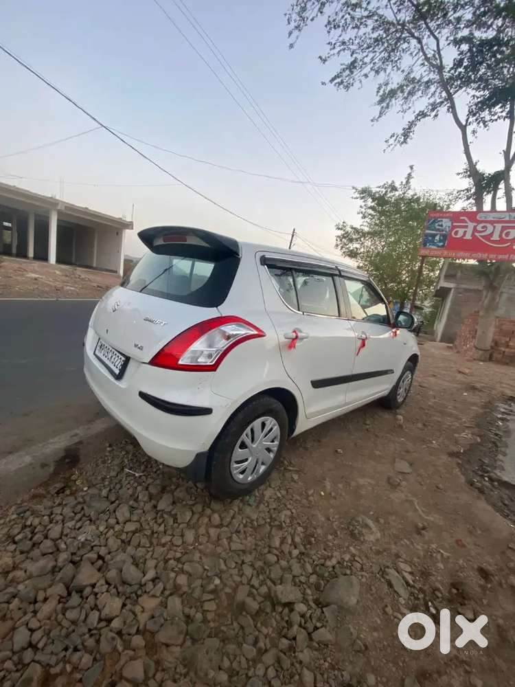 Maruti Suzuki Swift 2015 Petrol+lpg