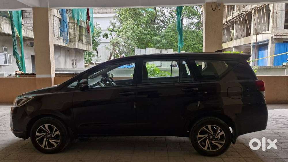 Toyota Innova Crysta [2020-ongoing] 2.4 Gx 7 Str, 2021, Diesel