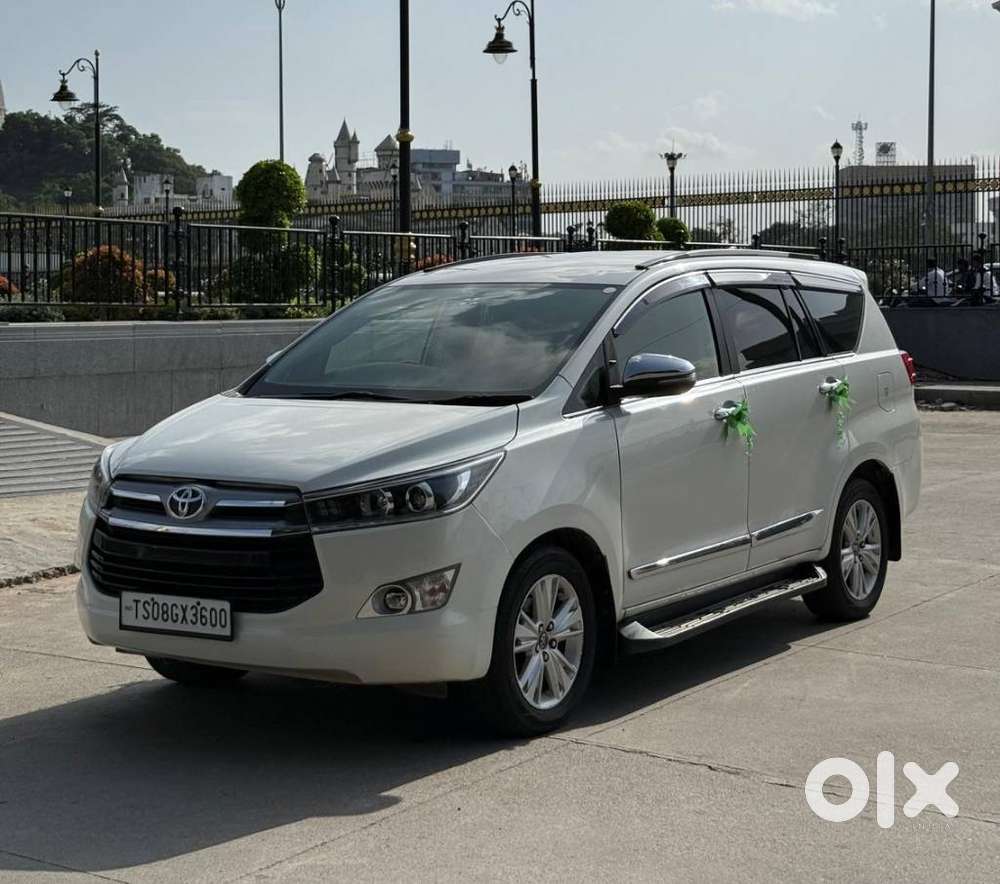 Toyota Innova Crysta 2.8z Automatic, 2019, Diesel