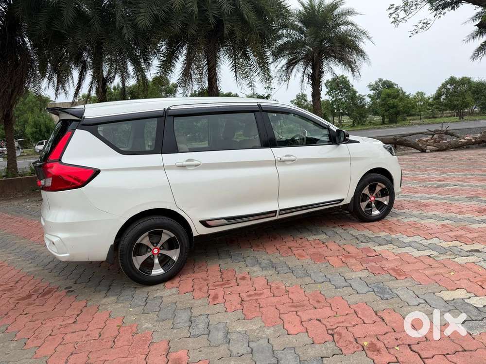 Maruti Suzuki Ertiga Vxi Cng, 2022, Cng & Hybrids