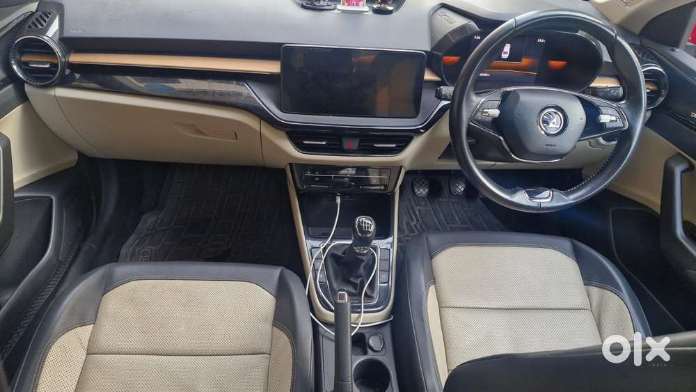 Skoda Slavia 1.5 Tsi Style, 2022, Petrol