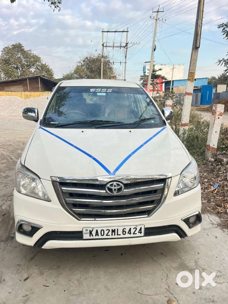 Toyota Innova 2016 Diesel Well Maintained
