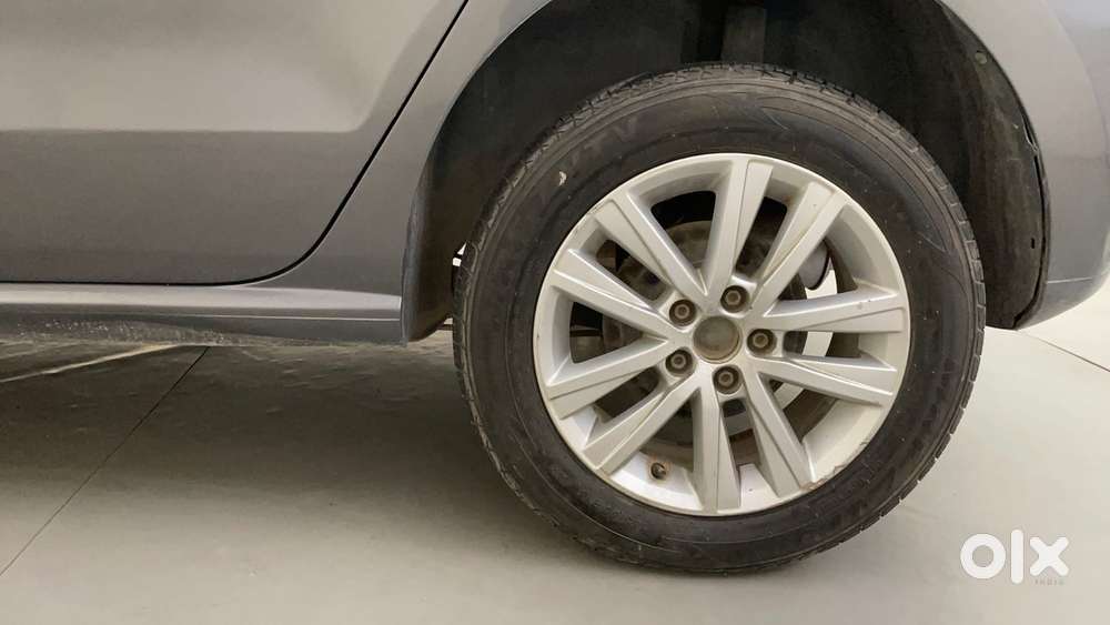 Volkswagen Polo Petrol Highline 1.2l, 2014, Petrol