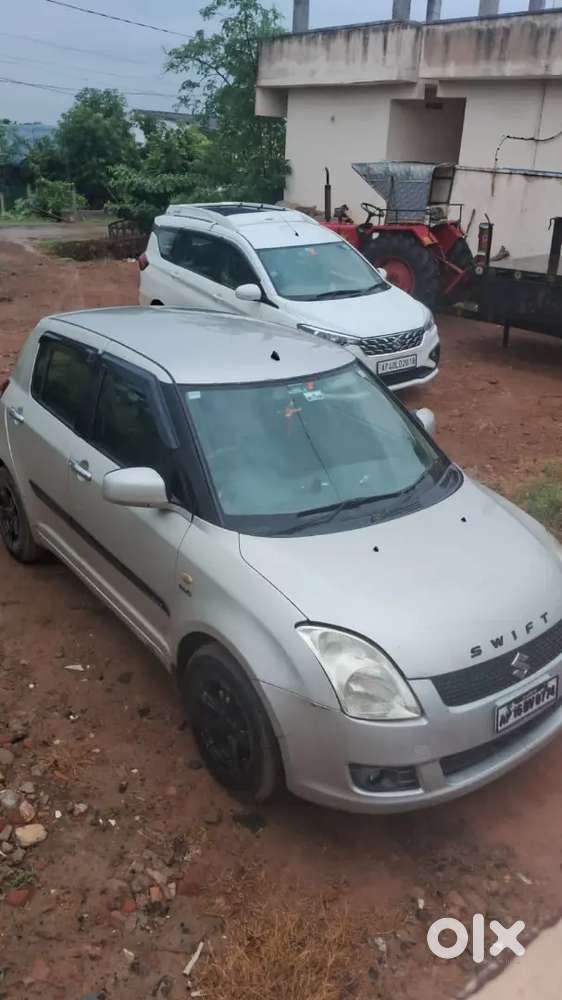 Maruti Suzuki Swift Lxi 2011