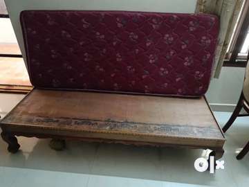 Diwan cot on sale in olx