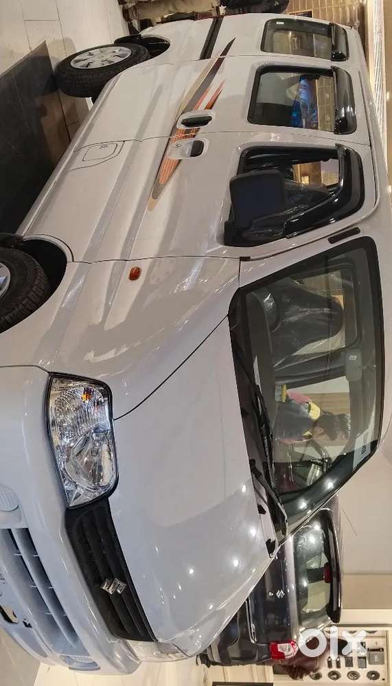 Maruti Suzuki Eeco 2023 Petrol Well Maintained Only 30k Running